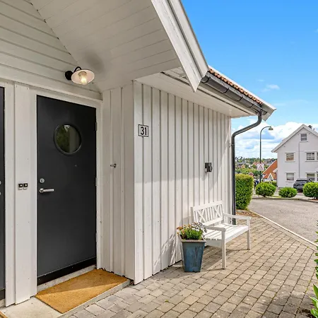Lejlighed Med Elbil Lader, Naer Sjoen Og Batblass Kristiansand